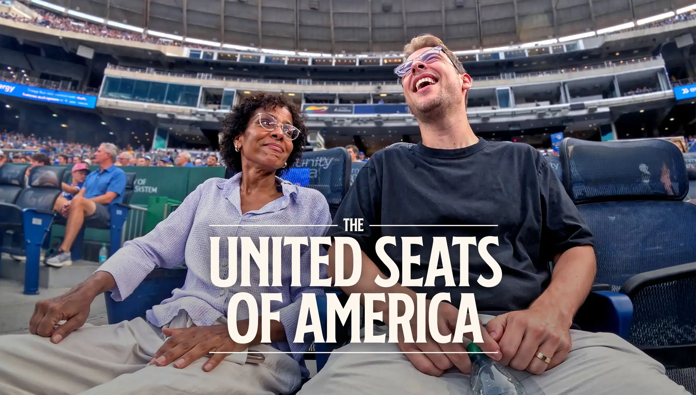 Placa de título de United Seats of America del partido de los Royals: Kirby y Luke en sus asientos