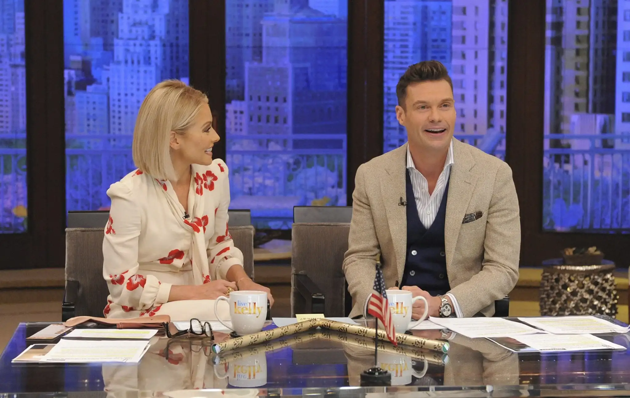 Legal-Ade en Live with Kelly and Ryan